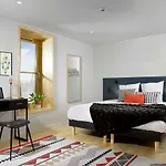 Au Petit Pont Hotel 3*