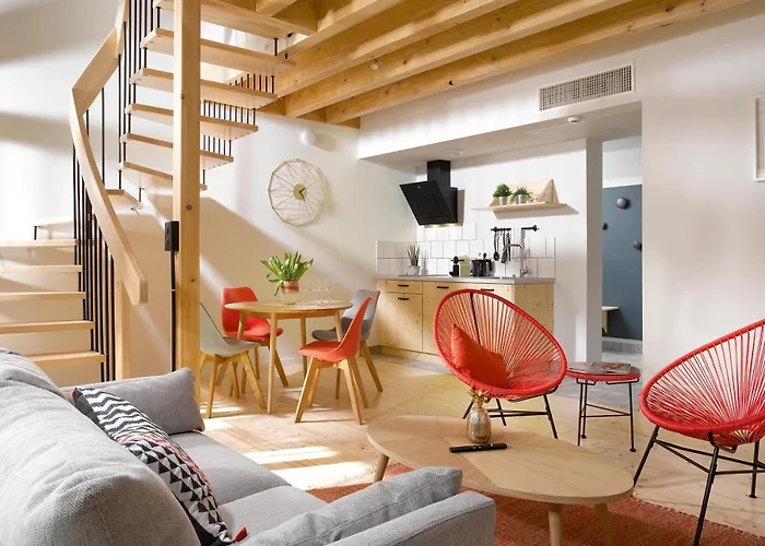 Au Petit Pont Hotel 3*